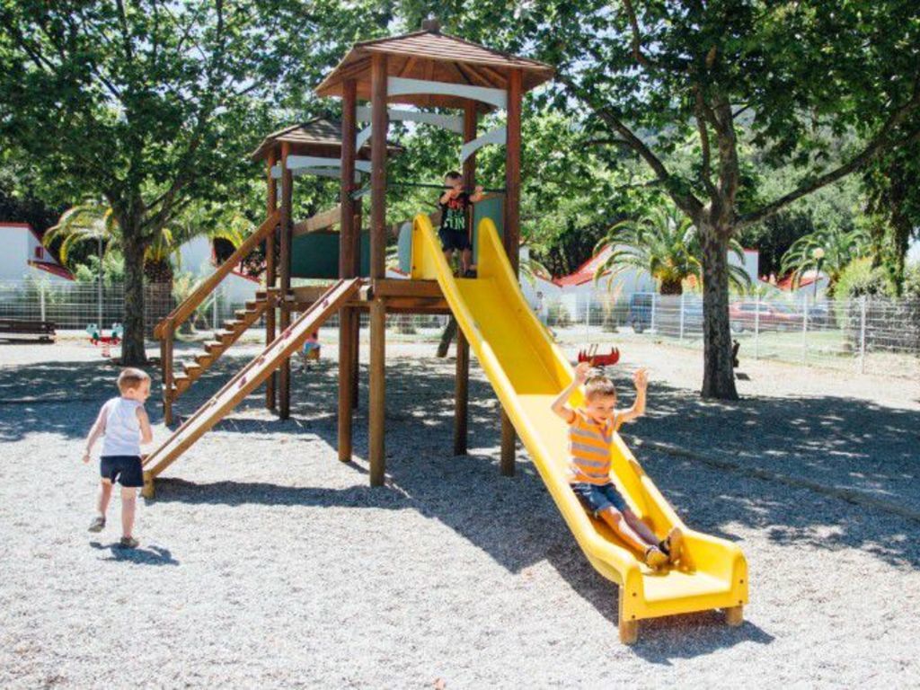 Camping Le Bois Fleuri
